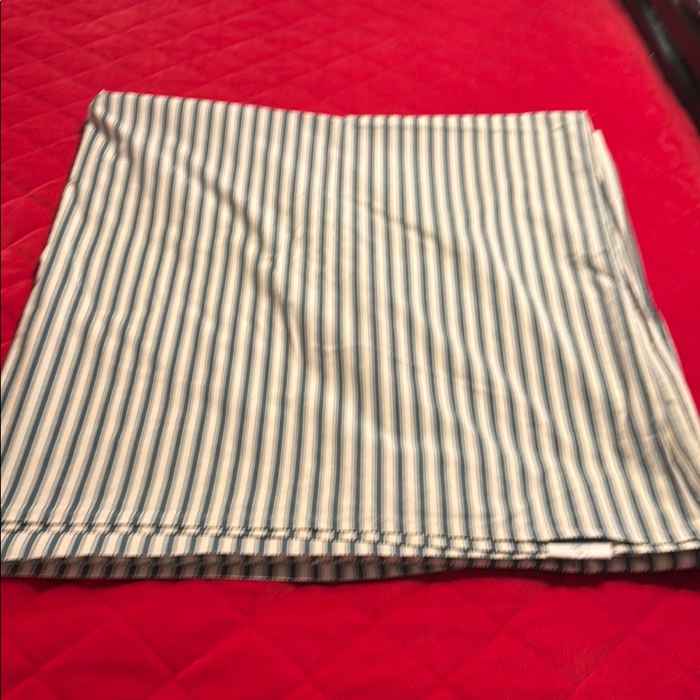 Lands' End White and Blue Green King Flat Sheet